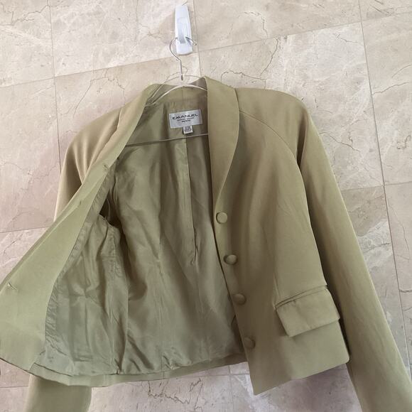 Emanuel Ungaro Women’s Vintage Silk Blazer 4P Sage, Shoulder Pad, Classic Fall - Picture 12 of 12